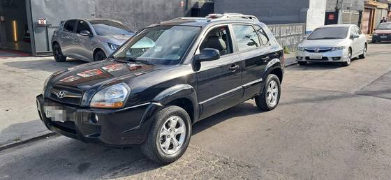 HYUNDAI TUCSON 2.0 MPFI GLS 16V 143CV 2WD FLEX 4P AUTOMÁTICO HYUNDAI TUCSON 2.0 MPFI GLS 16V 143CV 2WD FLEX 4P AUTOMÁTICO